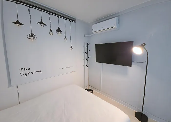 G Near Station Hotel Busan