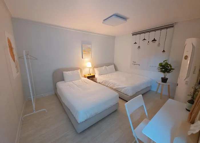 Hotel G Near Station 2*